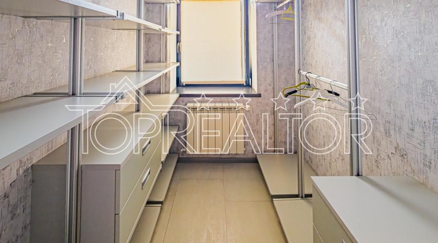 Продаж эксклюзивного будинку за МЕТРО на Флорінці | Toprealtor