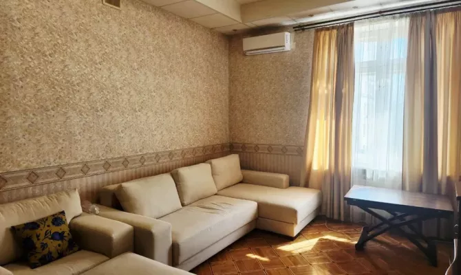 Продаж 3-к квартири на просп. Героїв Харкова | Toprealtor