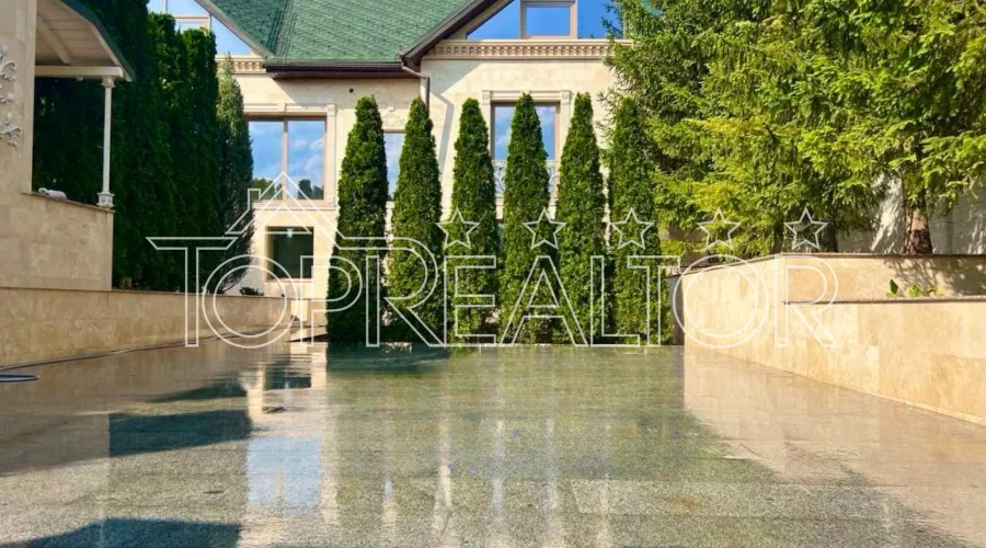 Продаж шикарного, елітного , авторського будинку у КС Сокільники | Toprealtor