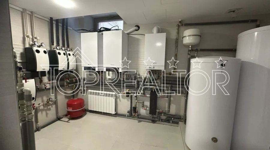 Продаж шикарного, елітного , авторського будинку у КС Сокільники | Toprealtor