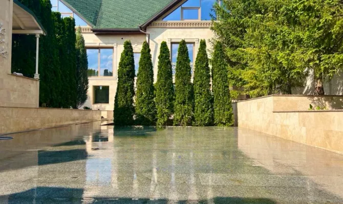 Продаж шикарного, елітного , авторського будинку у КС Сокільники | Toprealtor