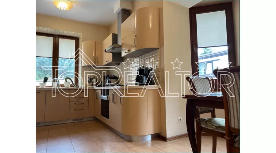 Продам шикарний  будинок на П. Полі. Р-н 23 Серпня | Toprealtor