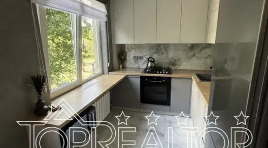 Продаж 3-к квартири на Салтівці, вул. Амосова | Toprealtor