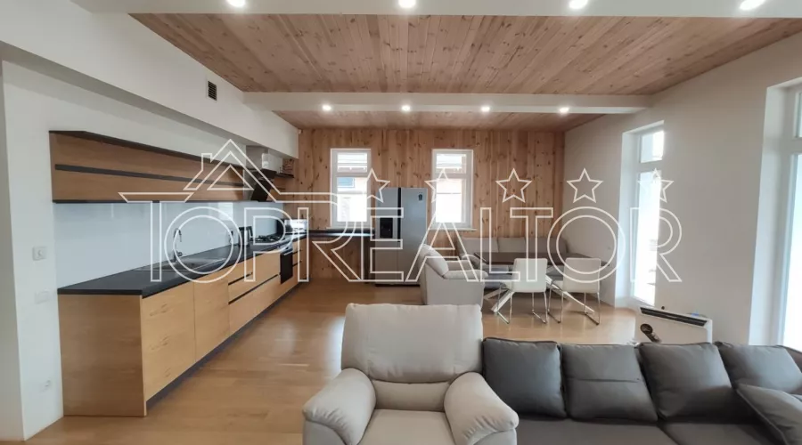 Продам будинок у КС Шалє Грааль | Toprealtor