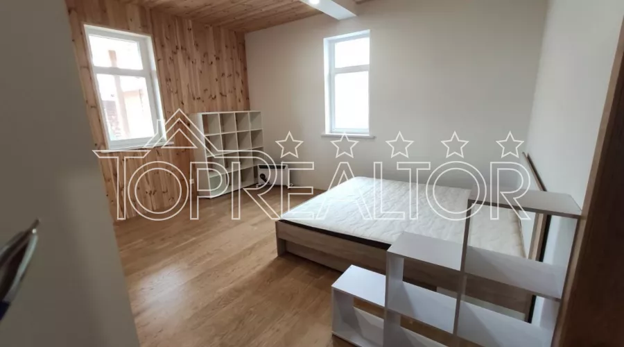 Продам будинок у КС Шалє Грааль | Toprealtor