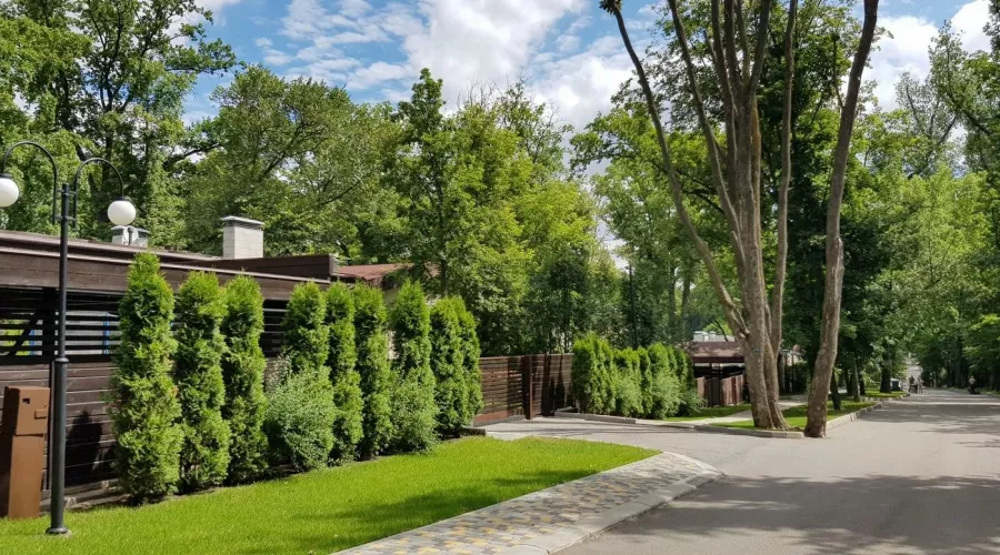 Продаж ділянки 13,23 соток у котеджному селищі Парк Хаус | Toprealtor