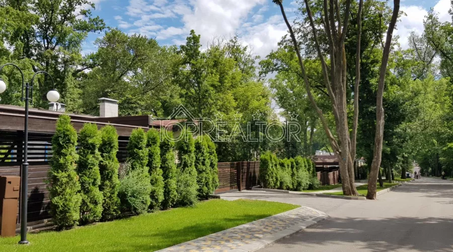 Продаж ділянки 19,05 соток у котеджному селищі Парк Хаус | Toprealtor