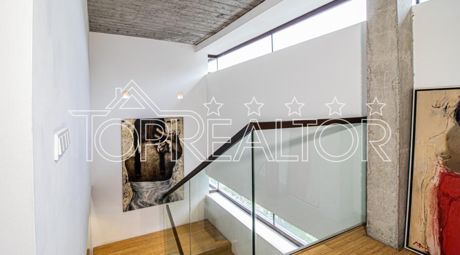 Продам 2-поверх. котедж на Сокільниках в стилі мінімалізм | Toprealtor