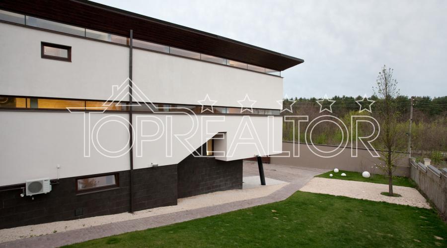 Продам 2-поверх. котедж на Сокільниках в стилі мінімалізм | Toprealtor