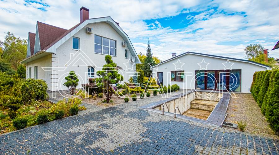 Продам 2-поверх. сучасний котедж на Великій Данилівці | Toprealtor