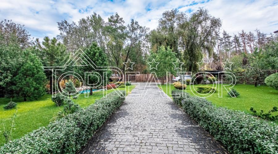 Продам 2-поверх. сучасний котедж на Великій Данилівці | Toprealtor