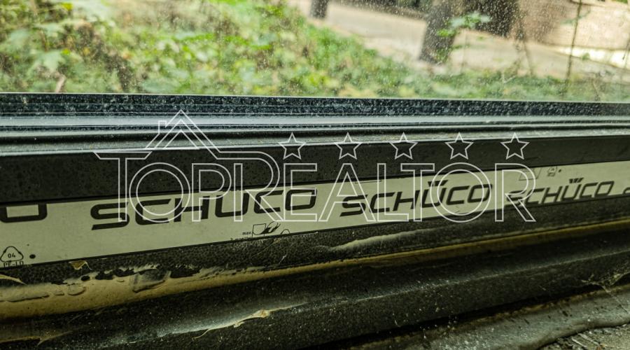 Продаж сучасного 2-поверх. котеджу у Парк Хаусі | Toprealtor