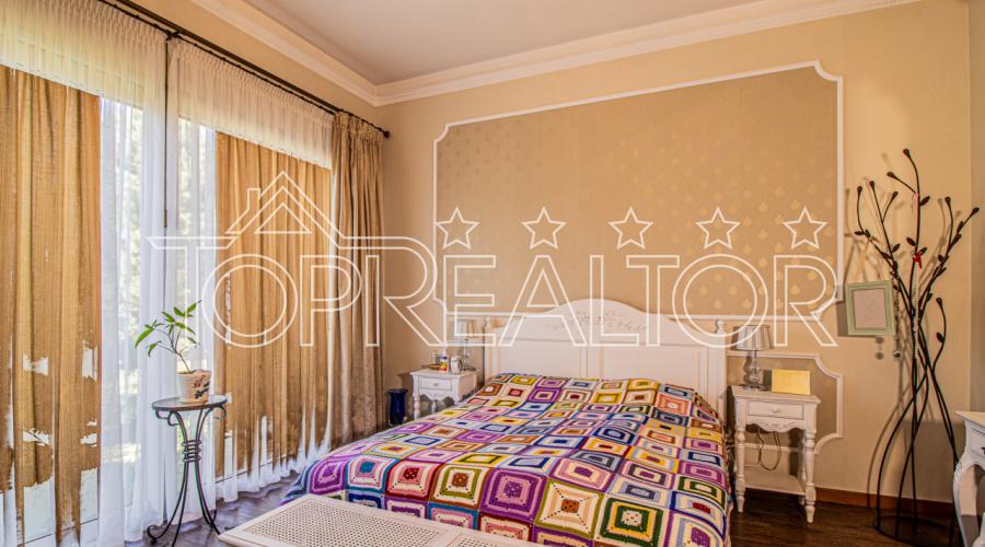 Продам сучасний 1-поверх. котедж у закритому селищі на Флоринці-1 | Toprealtor