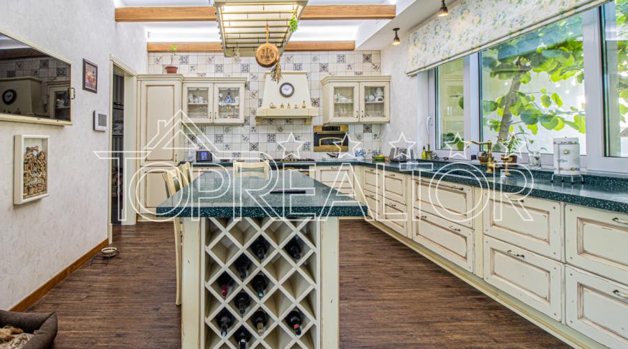 Продам сучасний 1-поверх. котедж у закритому селищі на Флоринці-1 | Toprealtor