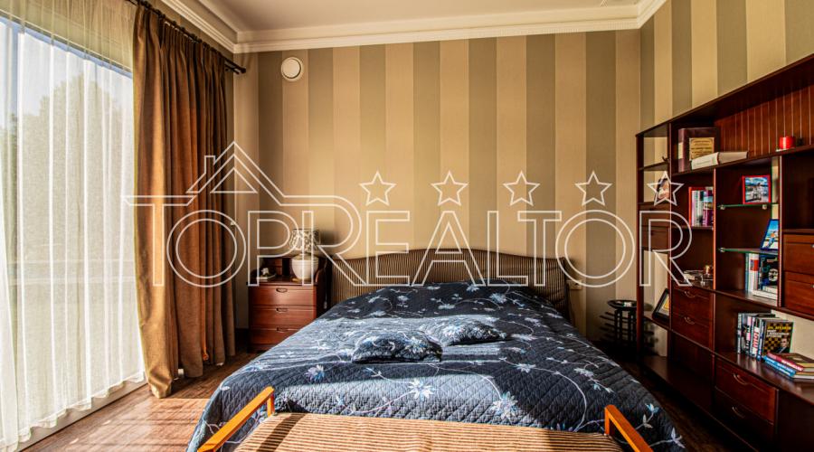 Продам сучасний 1-поверх. котедж у закритому селищі на Флоринці-1 | Toprealtor