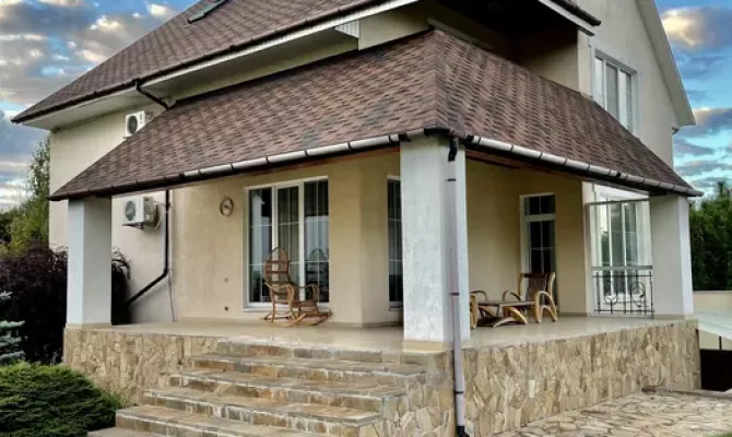 Продам 2-поверх. затишний будинок на Флоринці-2 | Toprealtor