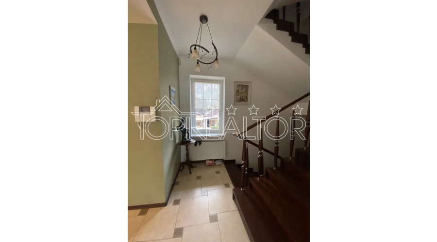 Продам 2-поверх. затишний будинок на Флоринці-2 | Toprealtor