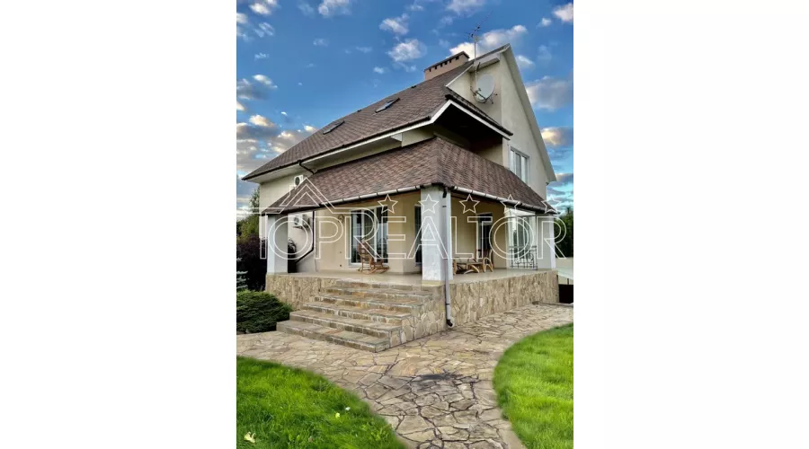 Продам 2-поверх. затишний будинок на Флоринці-2 | Toprealtor