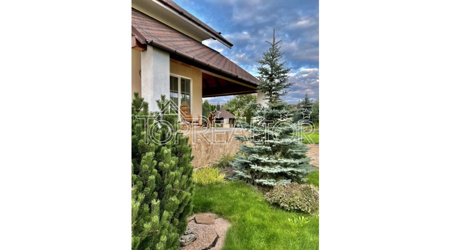 Продам 2-поверх. затишний будинок на Флоринці-2 | Toprealtor