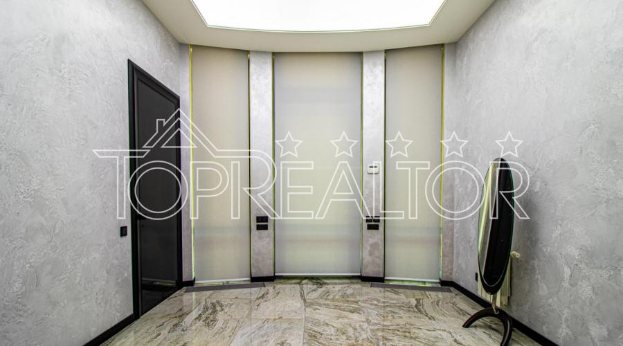 Продаж сучасного 2-поверх. котеджу у Парк Хаус | Toprealtor