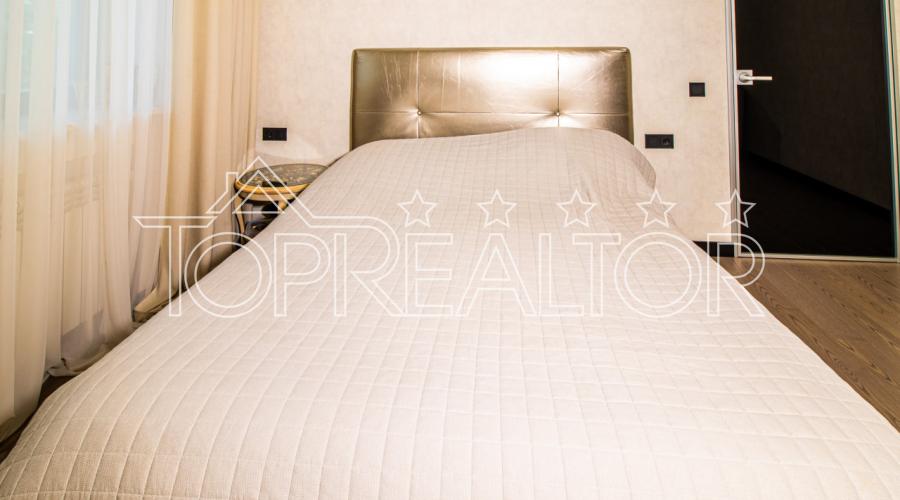 Продаж сучасного 2-поверх. котеджу у Парк Хаус | Toprealtor