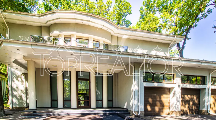 Продаж сучасного 2-поверхового котеджу біля Парк Хаус | Toprealtor