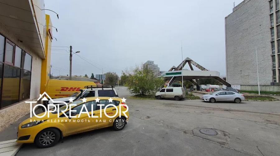 Продаж готового бізнесу - будівля DHL на вул. Мар'їнська | Toprealtor
