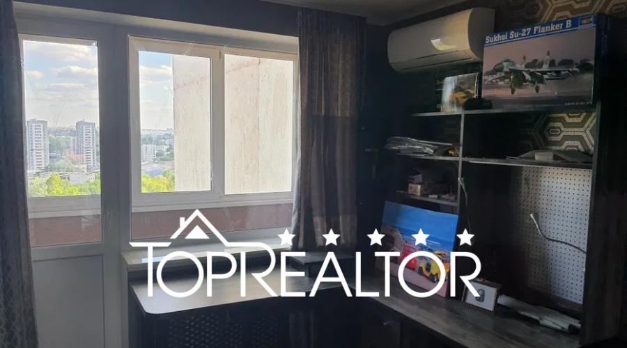 4-кімнатна квартира з авторським ремонтом | Toprealtor