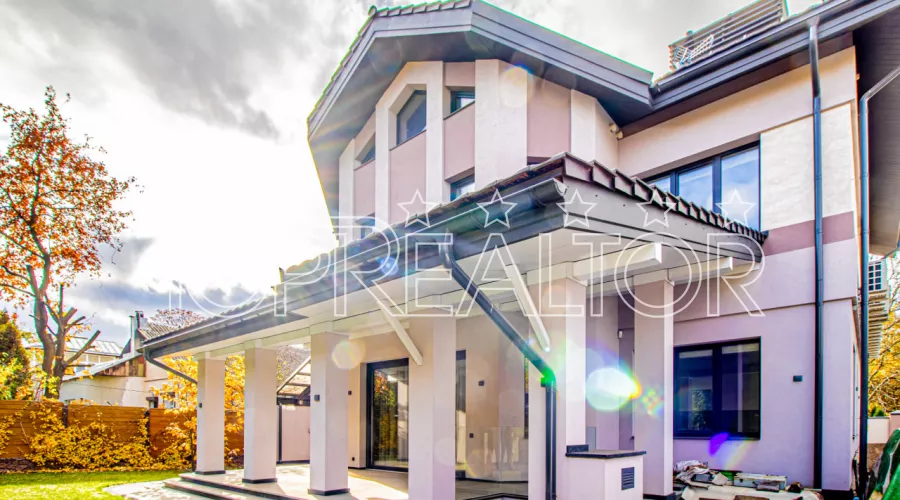 Продаж суперсучасного будинку на Шатилівці (Шатиловка) | Toprealtor