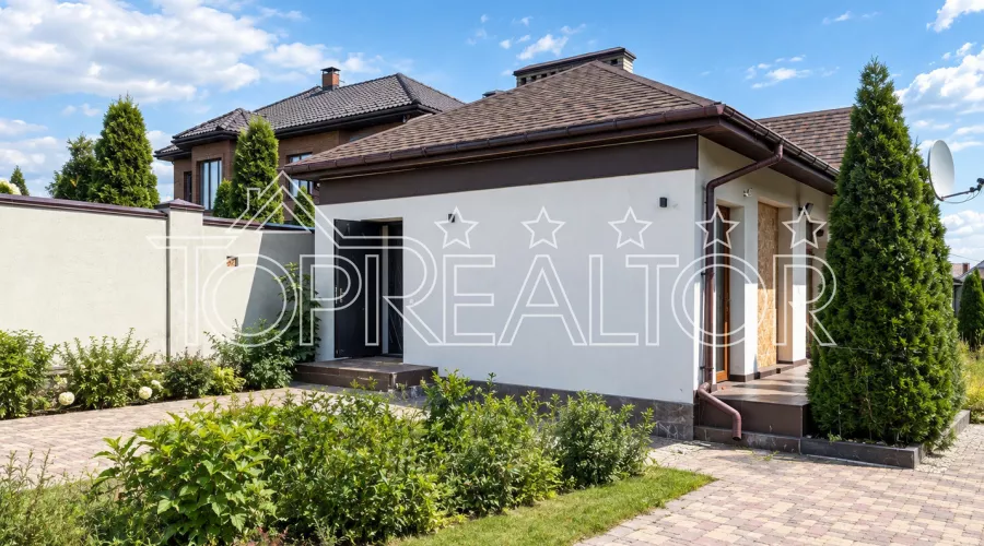 Продаж затишного 2-поверх. будинку на Залютино | Toprealtor
