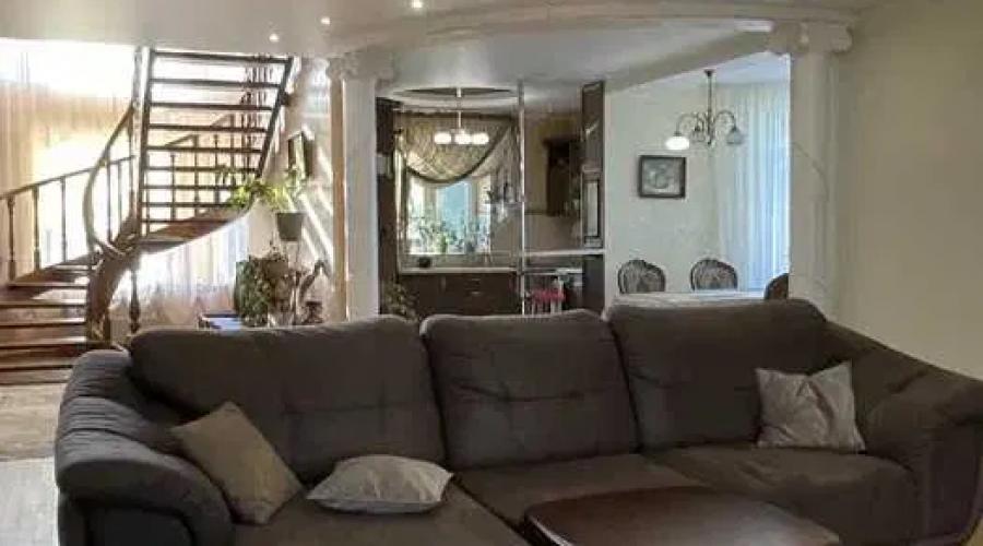 Продаж шикарного 2-поверх. будинку у Пісочині | Toprealtor