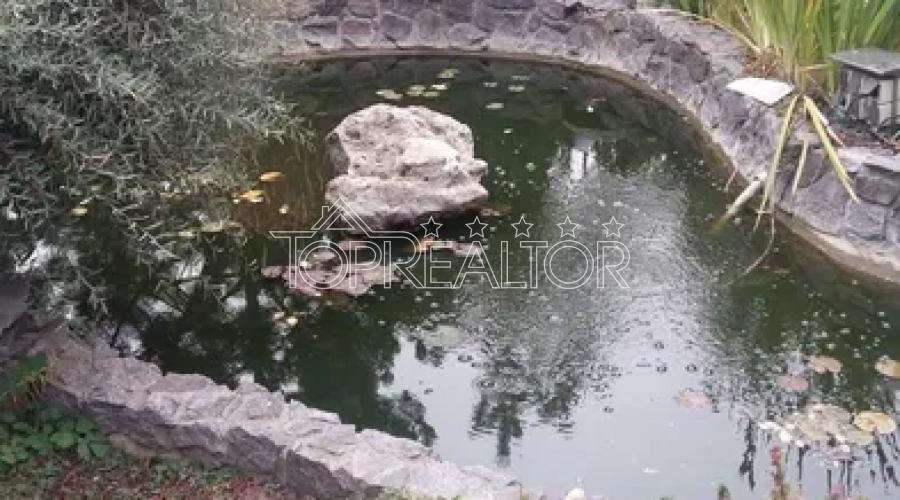 Продаж будинку з басейном на Холодній горі | Toprealtor