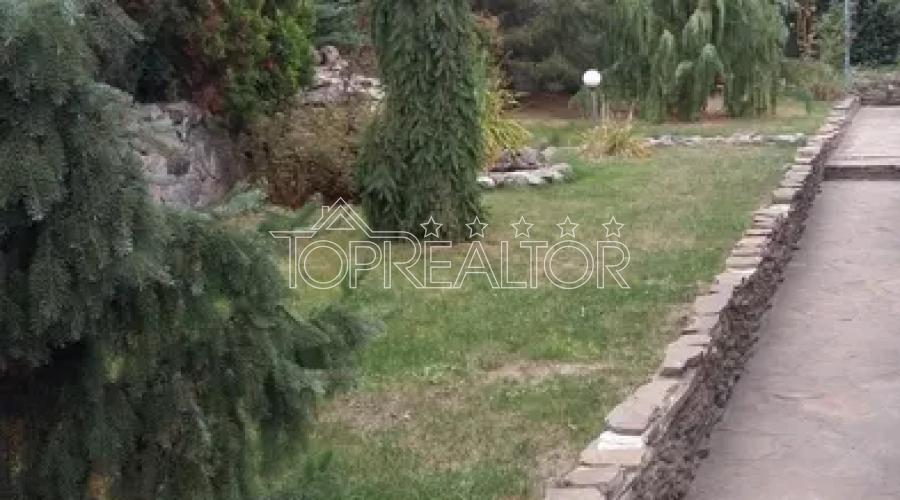 Продаж будинку з басейном на Холодній горі | Toprealtor