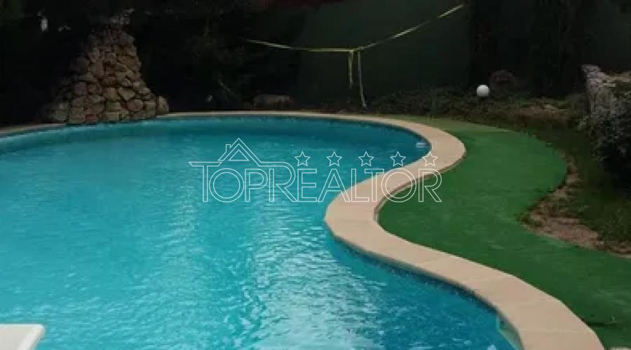 Продаж будинку з басейном на Холодній горі | Toprealtor