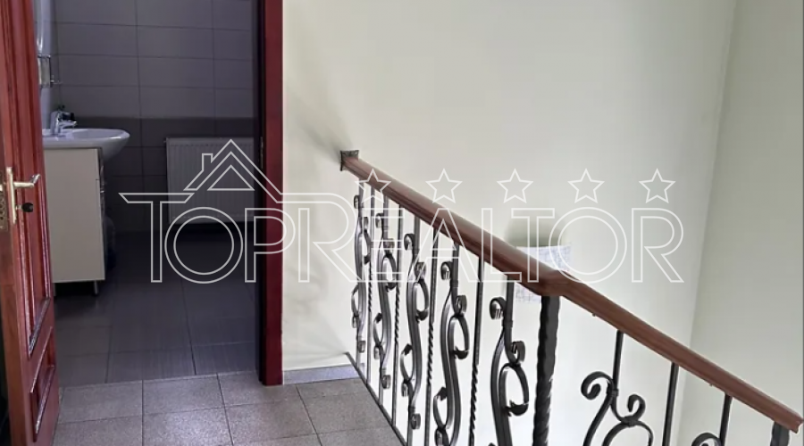 Продаж 2-поверх. будинку на вул. Афанасівська | Toprealtor