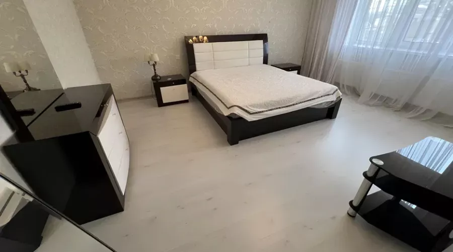 Продаж сучасного 2-поверх. котеджу на Холодній горі | Toprealtor