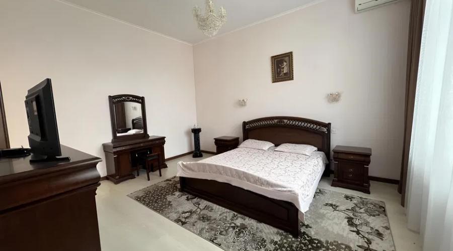 Продаж сучасного 2-поверх. котеджу на Холодній горі | Toprealtor