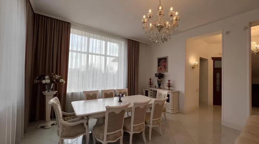 Продаж сучасного 2-поверх. котеджу на Холодній горі | Toprealtor