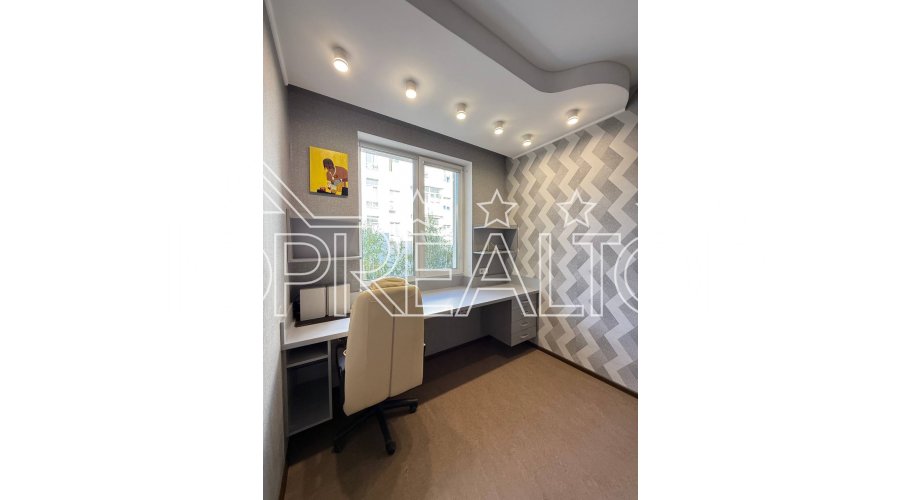 Продаж 3-кімн. квартири у ЖК Олівія поруч із м. Масельського | Toprealtor