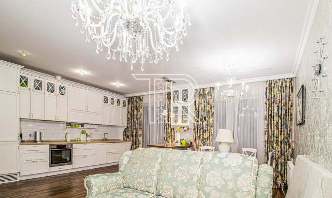 Продаж 2-поверх. будинку з сучасним ремонтом за церквою на вул. Дерев'янка | Toprealtor