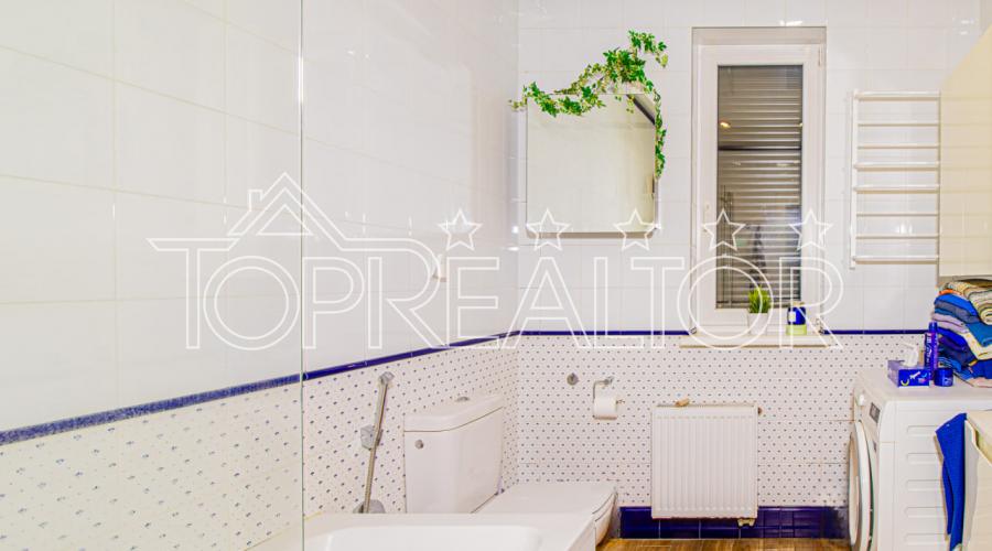 Продаж 2-поверх. будинку з сучасним ремонтом за церквою на вул. Дерев'янка | Toprealtor