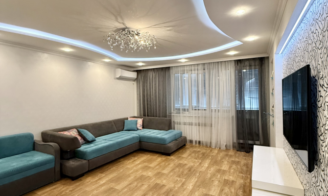 Продаж 3-к квартири МЖК Інтернаціоналіст | Toprealtor