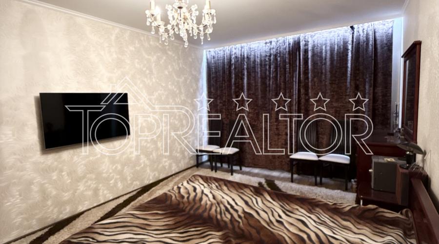 Продаж 3-к квартири МЖК Інтернаціоналіст | Toprealtor