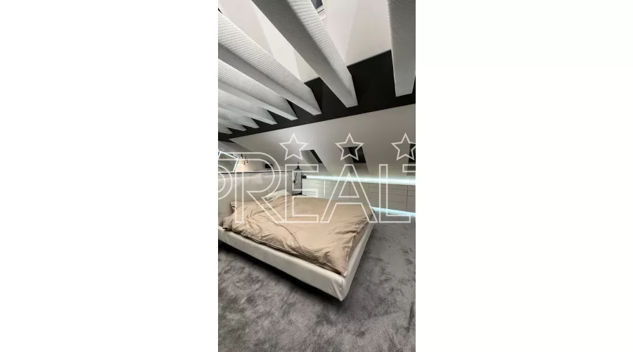 Продаж сучасного 3-поверх. котеджу на Немишлі | Toprealtor