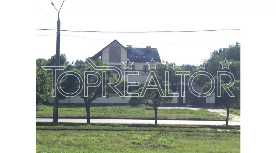 Продажа современного 3-этажного коттеджа на Немишле | Toprealtor