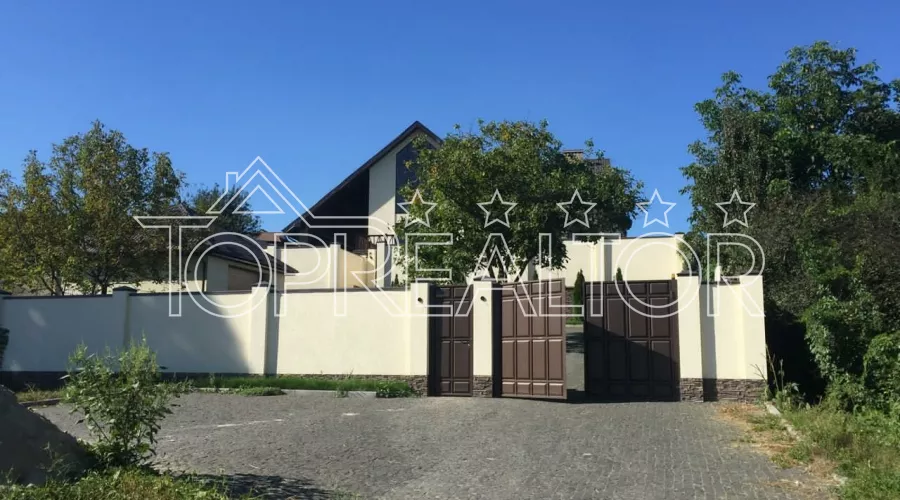 Продажа современного 3-этажного коттеджа на Немишле | Toprealtor