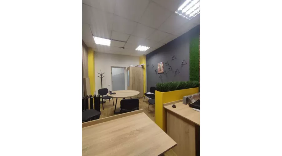 Продаж комерційного приміщення на 1-му поверсі по пр-ту Науки, 22 | Toprealtor