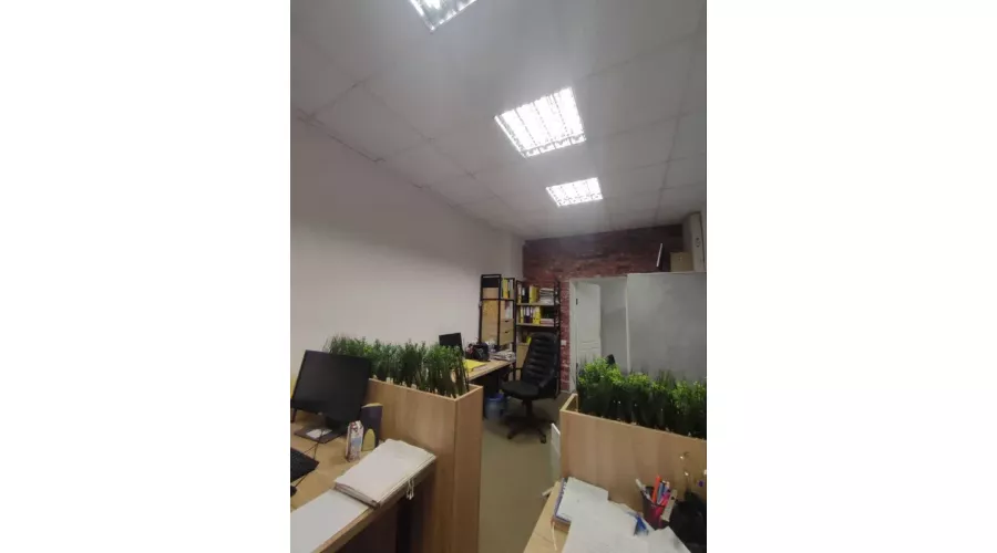 Продаж комерційного приміщення на 1-му поверсі по пр-ту Науки, 22 | Toprealtor