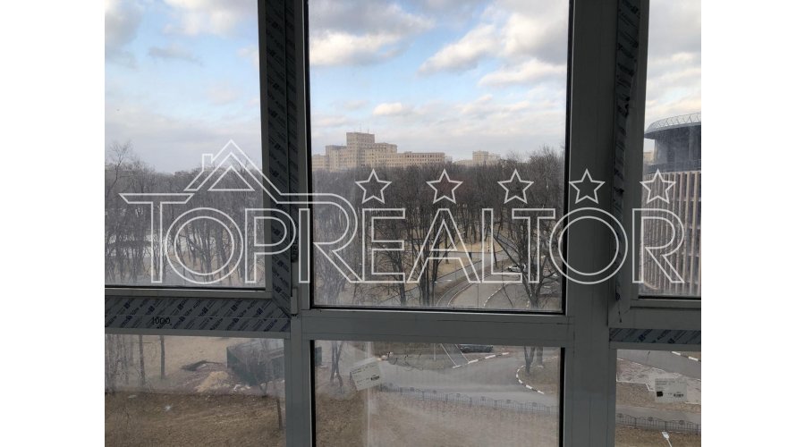 Продаж 4-кімн. студійної квартири з видом на сад Шевченка у ЖК «Театральний» | Toprealtor