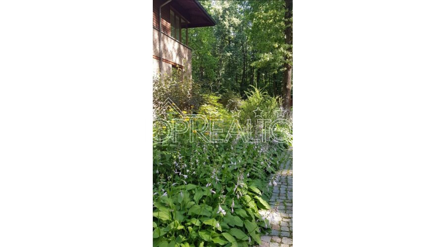 Аренда затишного будинку у районі Лісопарку | Toprealtor